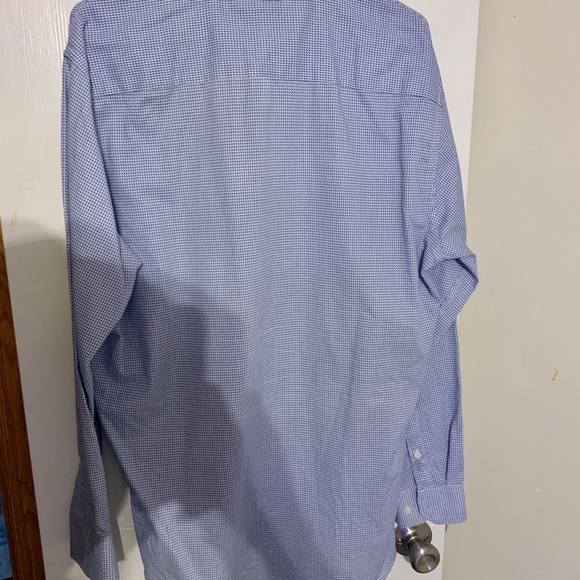 Size mens L Perry ellis portfolio dress shirt never been worn - Picture 3 of 3